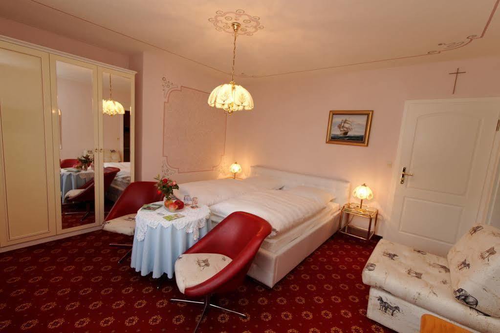 Hotel Garni Regina 괴스바인슈타인 외부 사진
